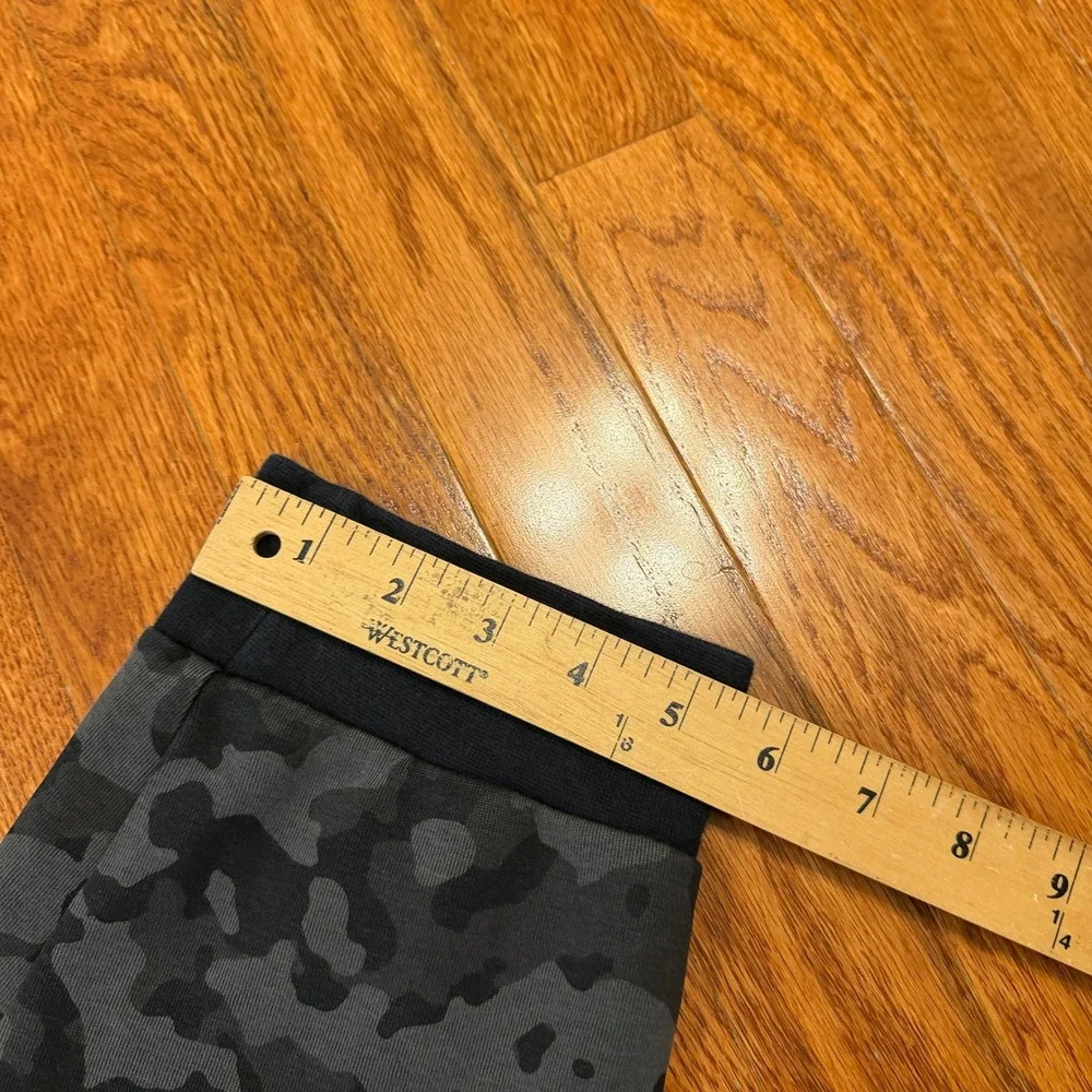 Nike Sportswear Tech Fleece Jogger Pants Mens 2XL Gray Camo Camo 28